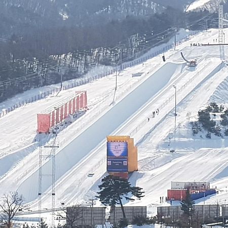 Dacha Pension Pyeongchang Exteriör bild