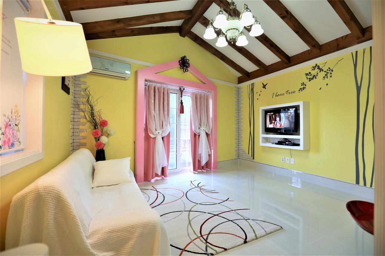 Dacha Pension Pyeongchang Exteriör bild