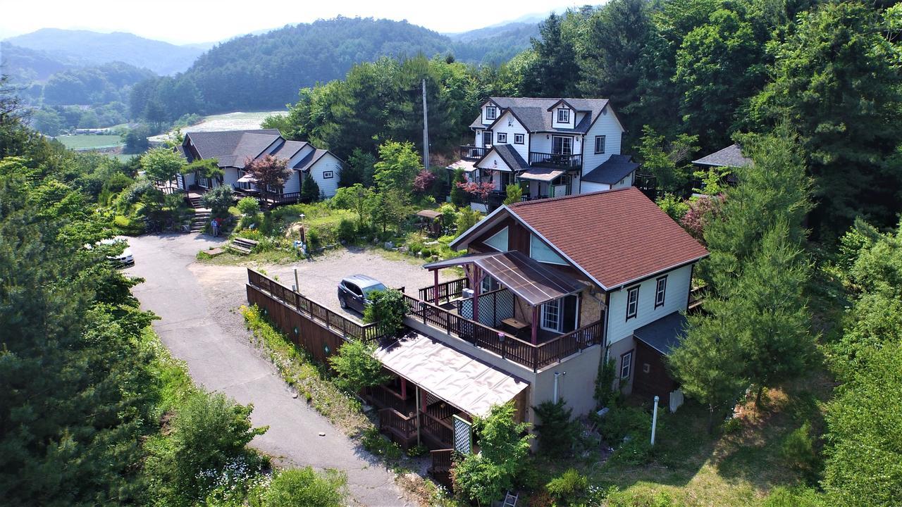 Dacha Pension Pyeongchang Exteriör bild